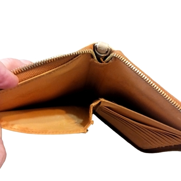 Spartina Large St. Simon’s Print Bi-fold Wallet - Picture 10 of 13